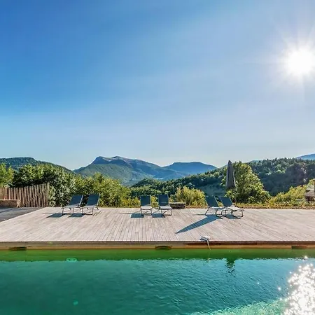 Magnifique Domaine En Drome Provencale Pour 30 Pers Villa