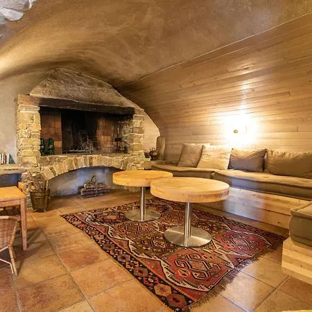 Villa Magnifique Domaine En Drome Provencale Pour 30 Pers